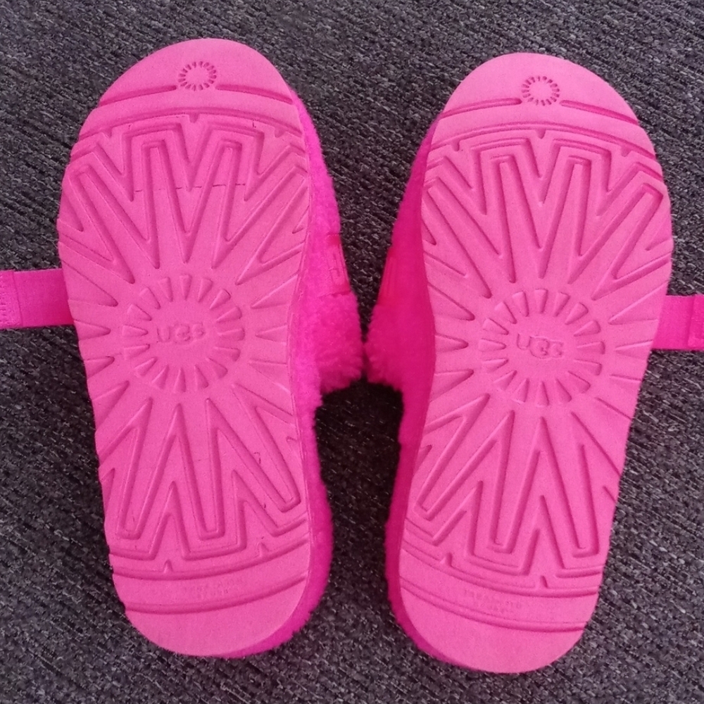 💗UGG💗 - Fluffita Hot Pink Flatform Slipper - Picture 12 of 12